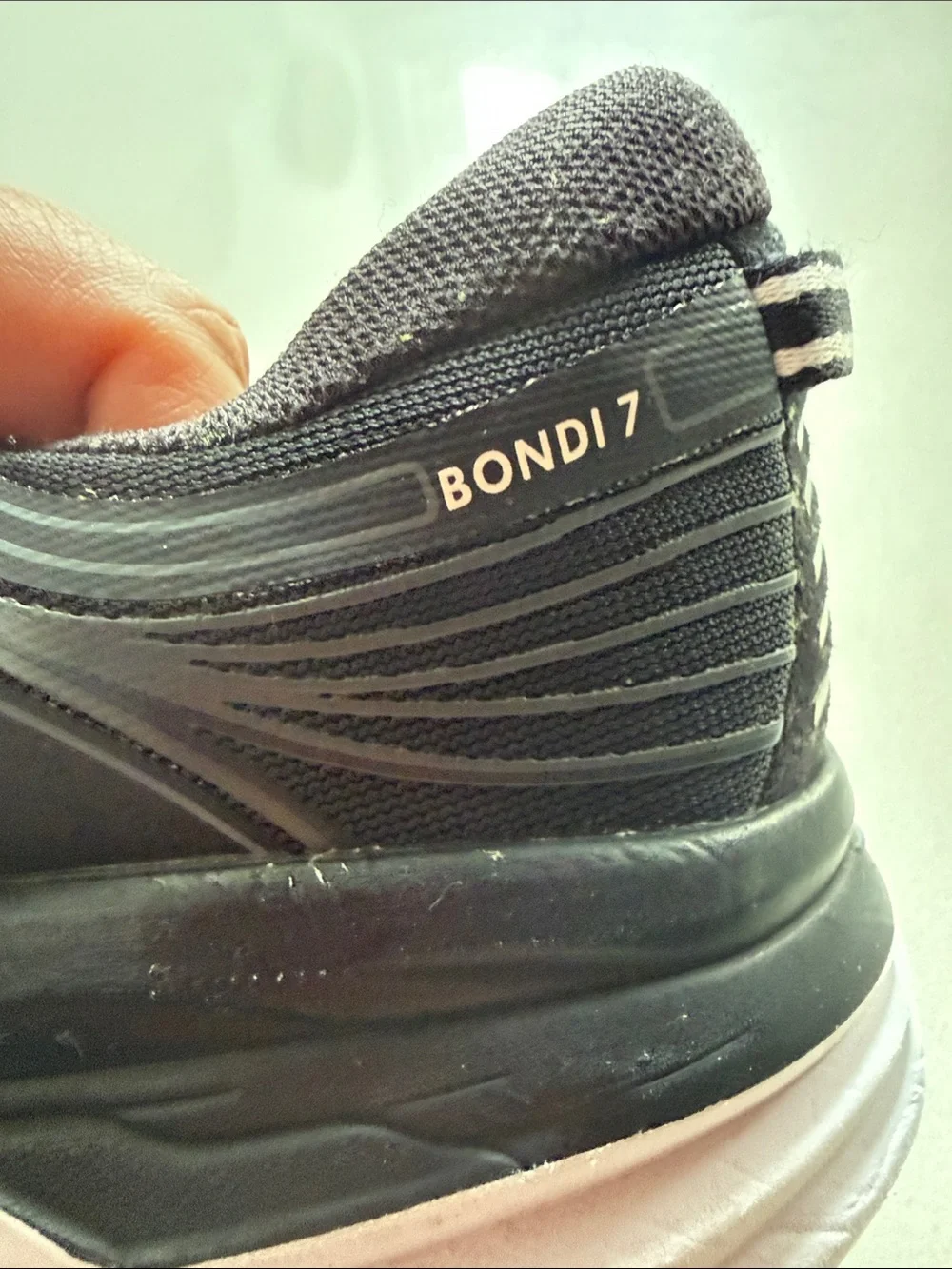Hoka One One Bondi 7 Running Sneakers, Size 9 Woman’s